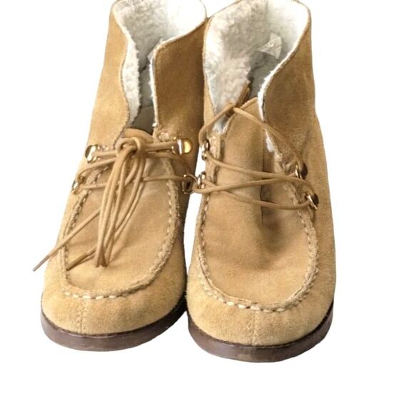 Michael Kors Ankle Tie Up Bootie Women's 6 1/2 Fawn Tan Suede Sherpa Lined Shoes - Picture 2 of 8